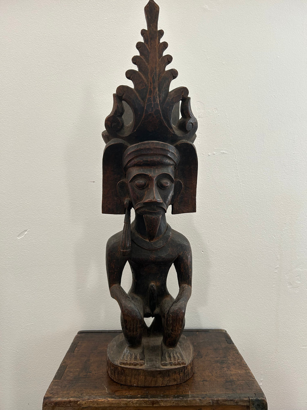 Adu Zatua Statue