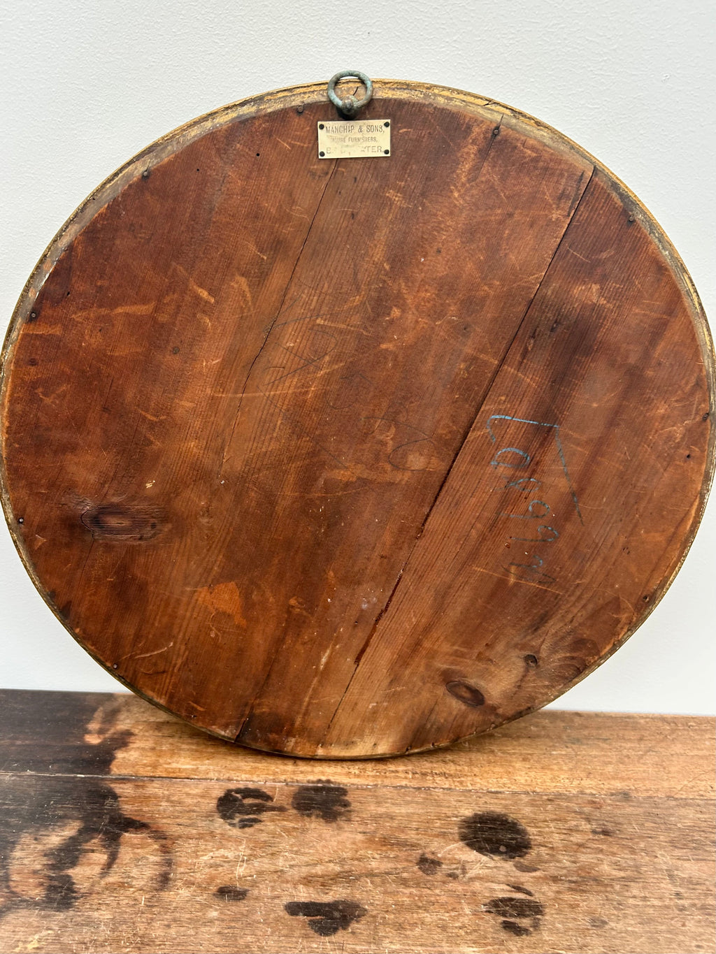 English Late Victorian Giltwood Convex Mirror