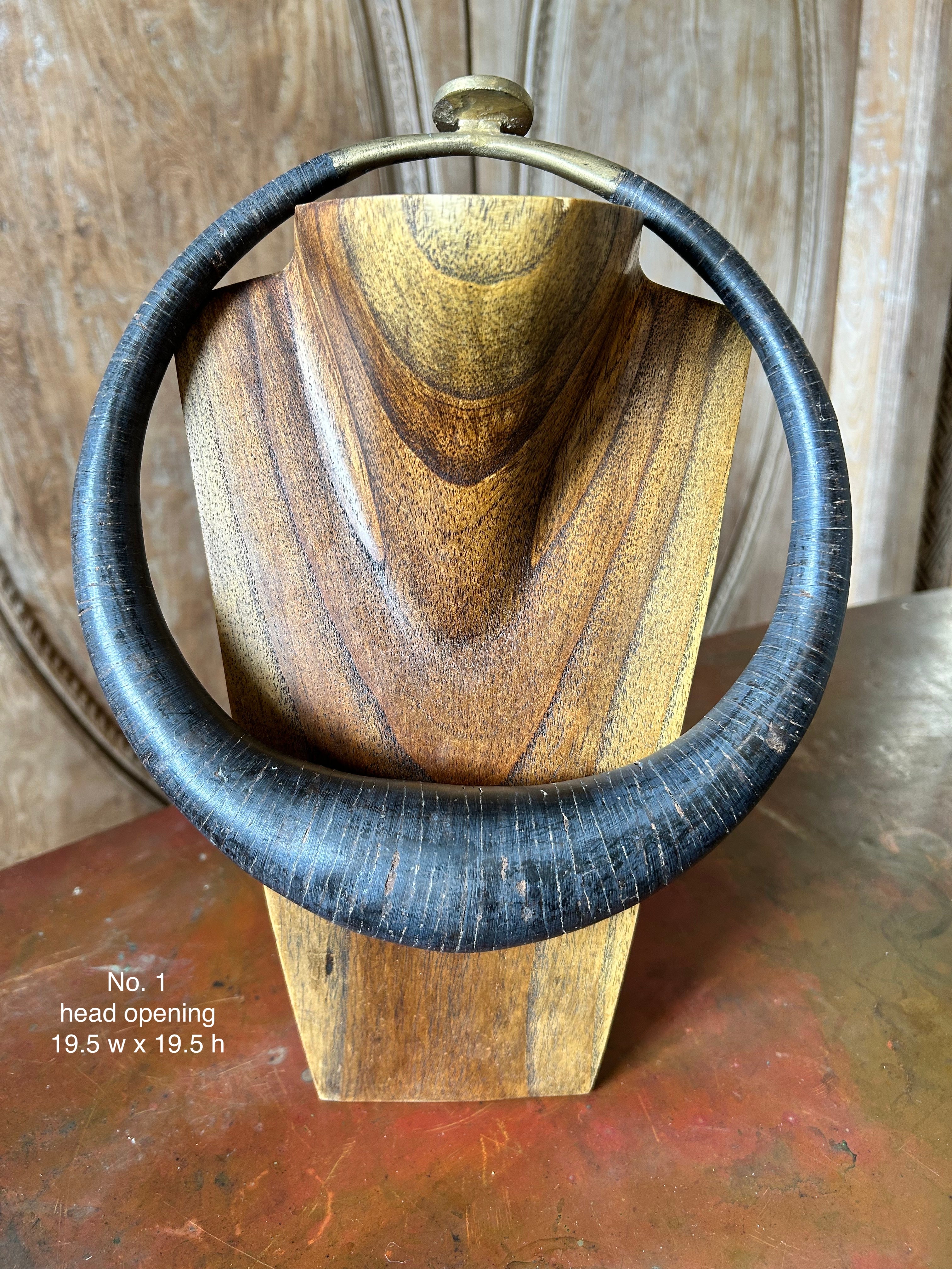 Kalabubu Warrior Headhunter Torque Necklace