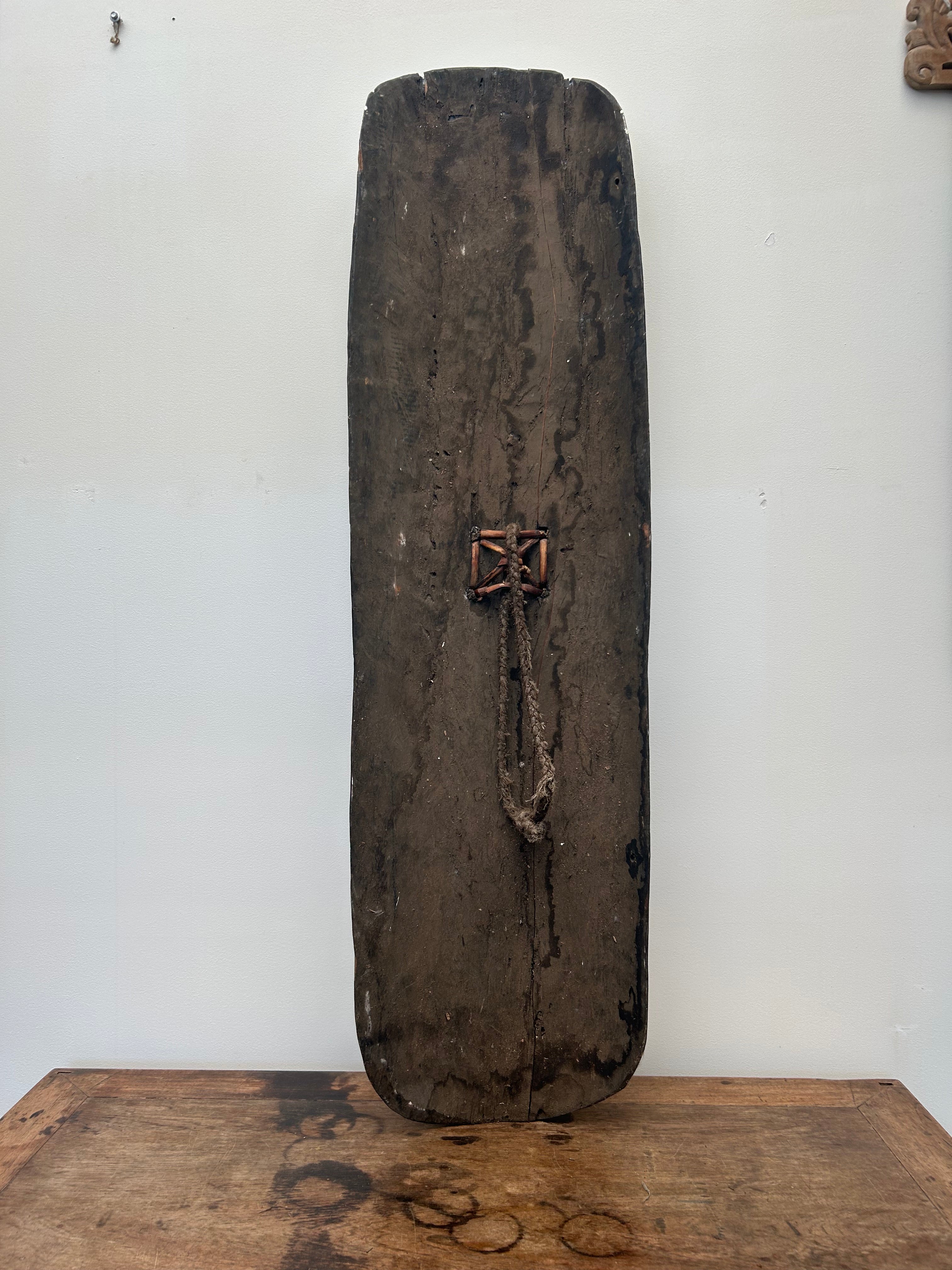 Papua New Guinea War shield c.1950s