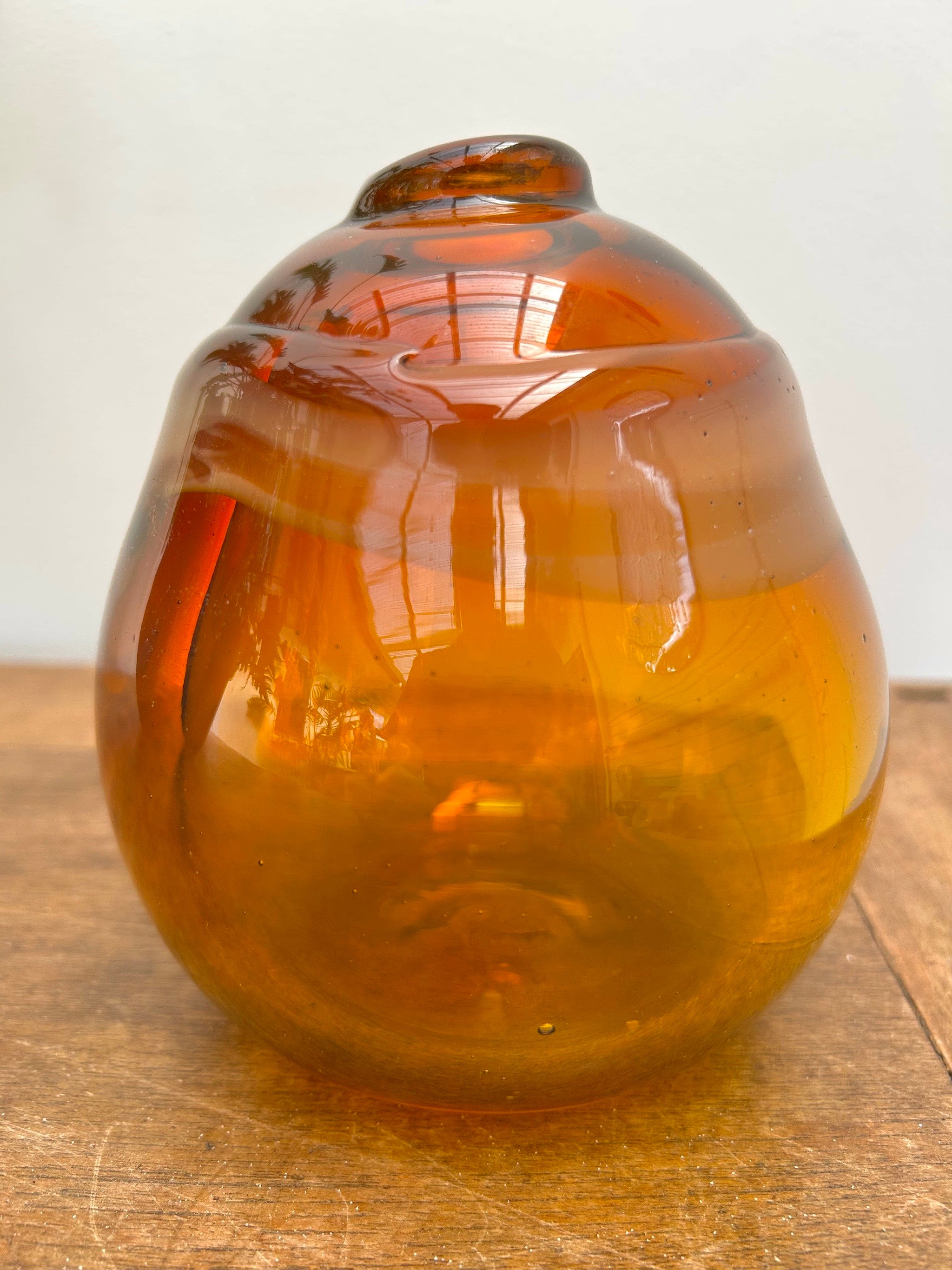 Alex Mitrovic Art Glass Vase 01