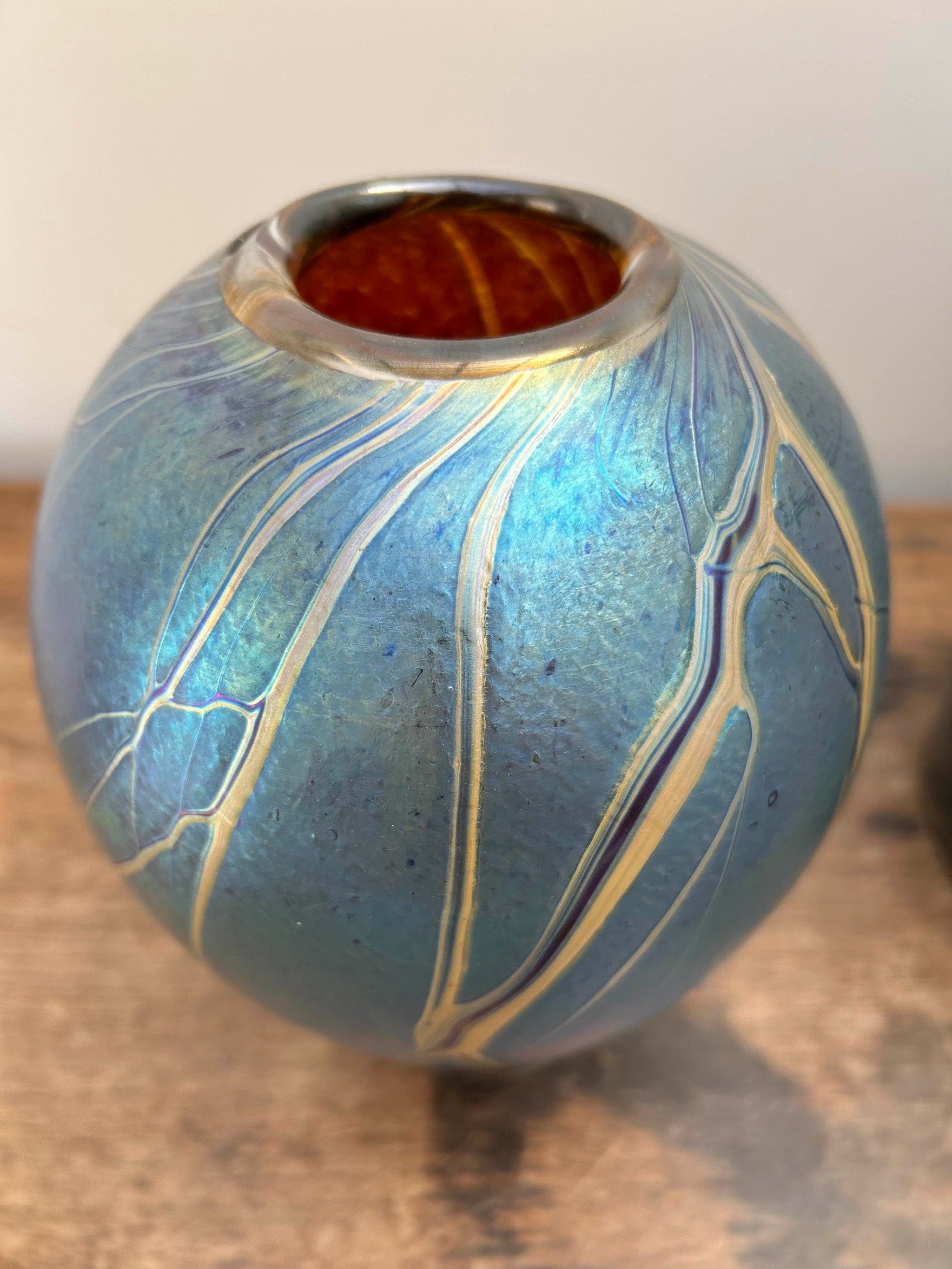 Colin Heaney Art Glass Vase 03