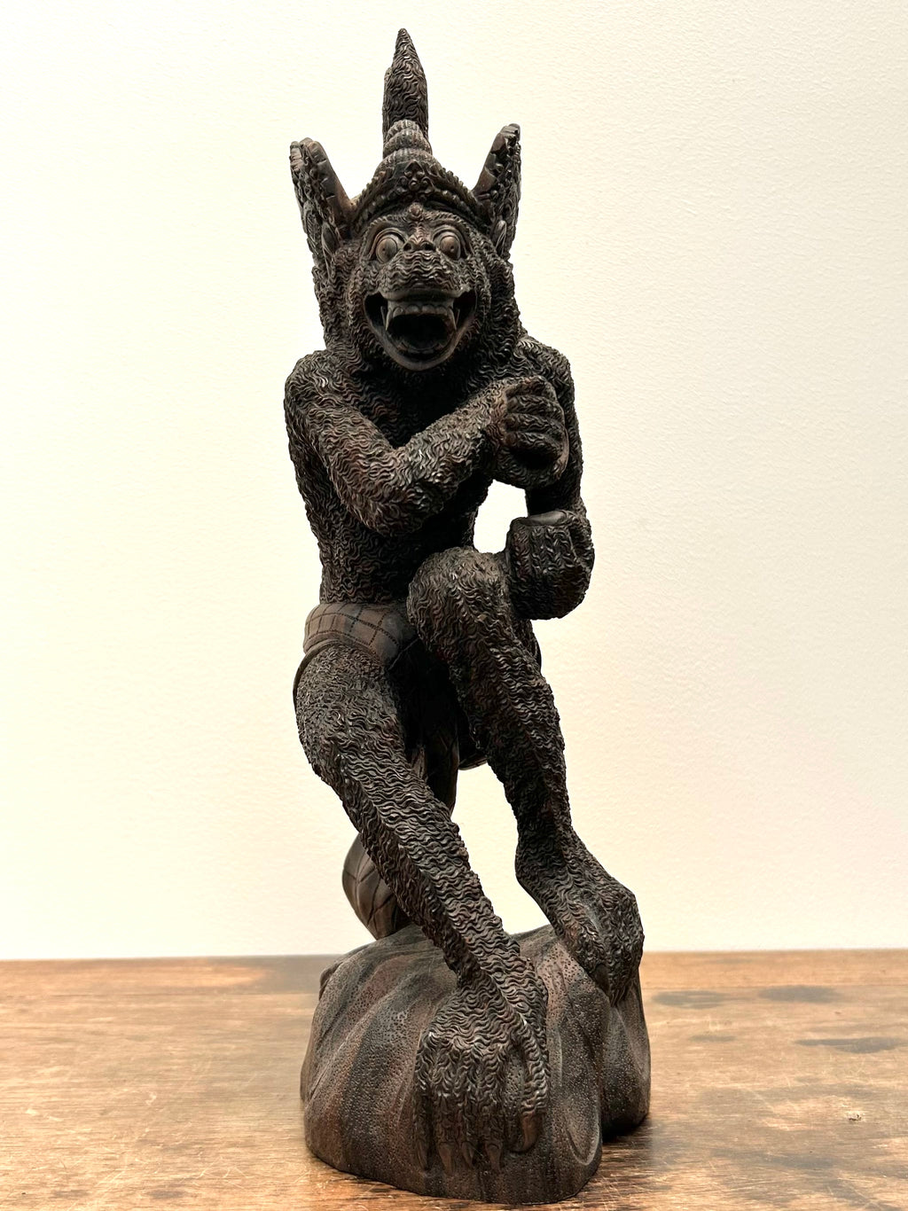 Hand Carved Hanuman Bali Medium 01