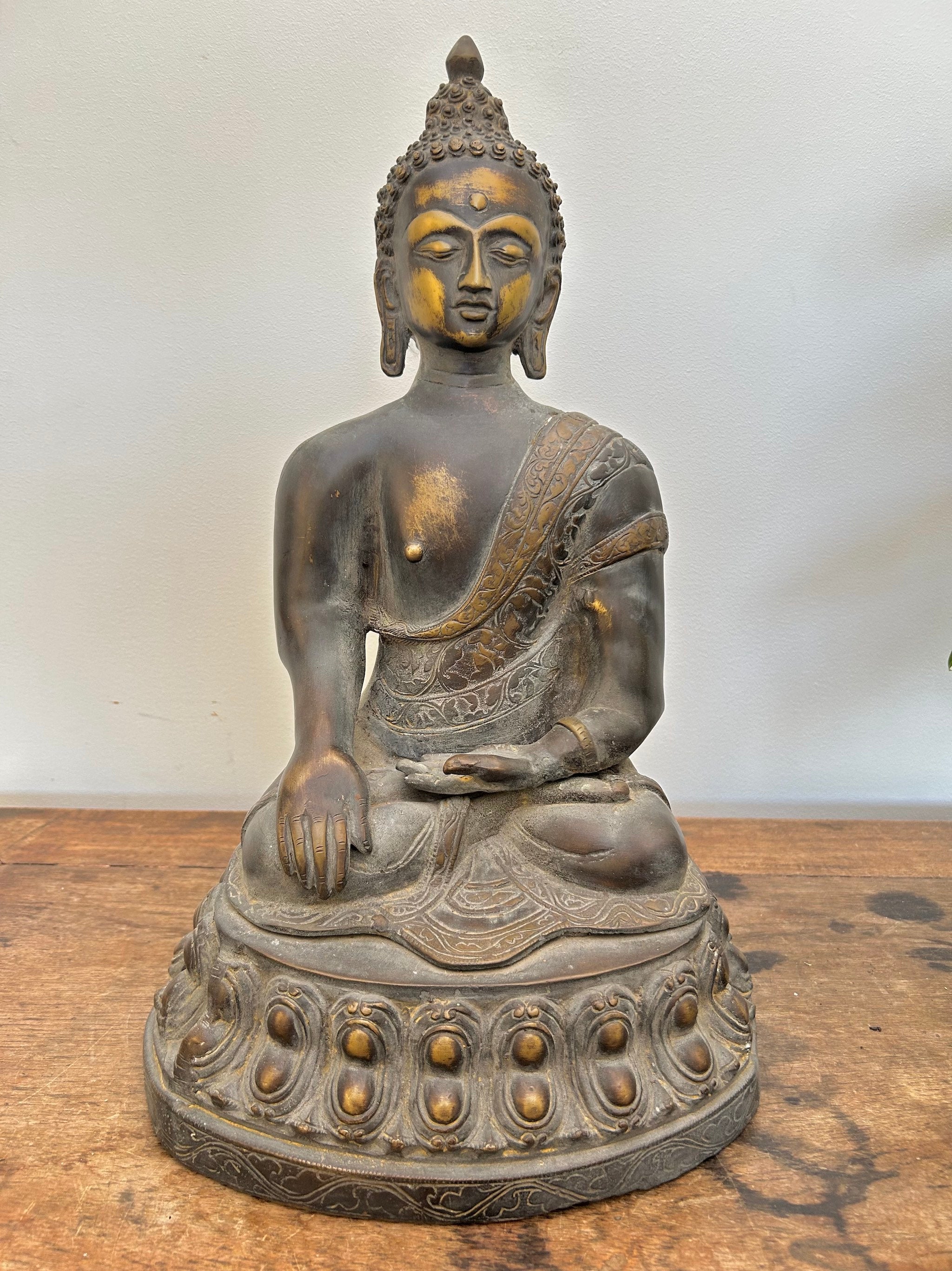 Nepalese Tibetan Bronze Buddha Statue