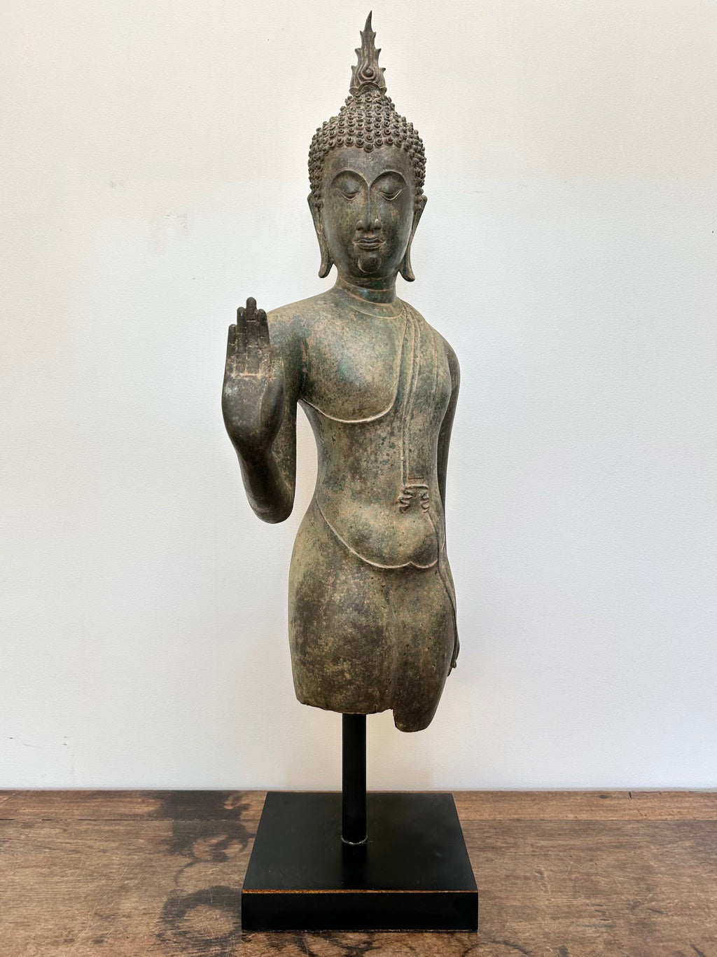 thai bronze standing buddha statue